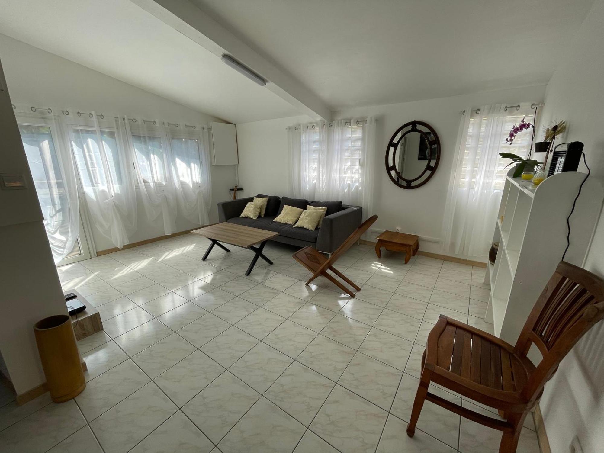 Casa Valencia, Proche De Toutes Commodites Сен-Пьер Экстерьер фото